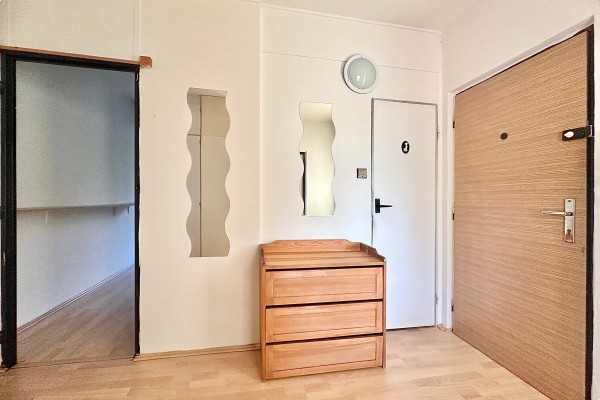 BYT 2+1 S LODŽIÍ K PRONÁJMU