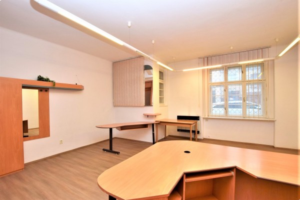 Pronájem nebytových prostor - kanceláře, Brno - Královo Pole, ul. Svatopluka Čecha