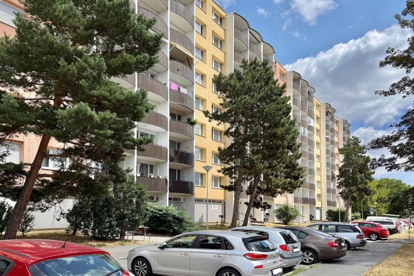 Pronájem bytu 1+1 s balkonem, Brno – Lesná, ul. Fillova