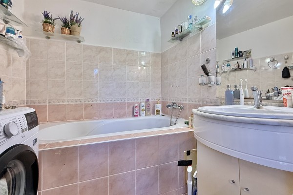 Pronájem prostorného bytu 3+1, 90 m², Brno – Soběšice, ul. Zeiberlichova