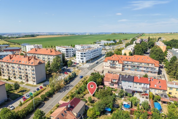 STAVEBNÍ POZEMEK 441 M² VE ŠLAPANICÍCH U BRNA