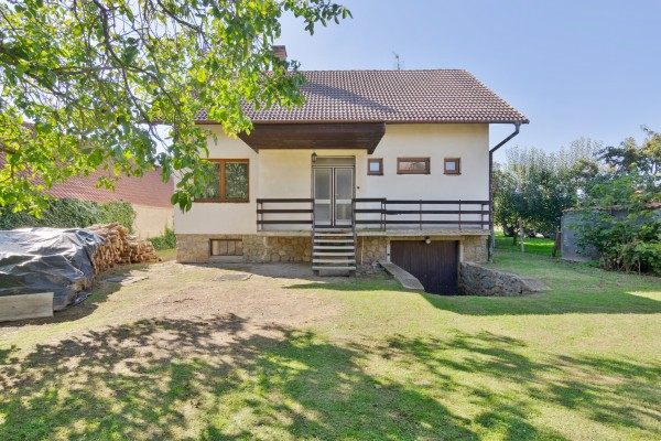 Prodej dvou rodinných domů Rozkoš u Jevišovic